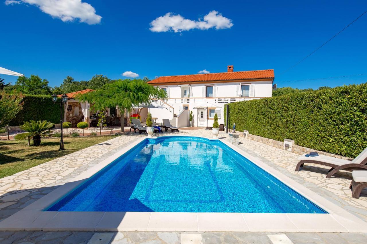 Villa Summer Oasis Dobrinj Zewnętrze zdjęcie